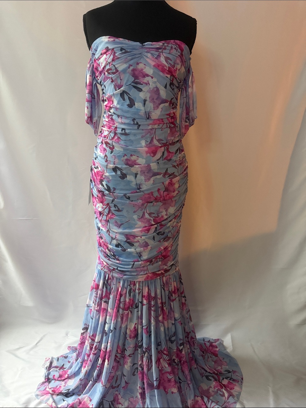 Ethereal Off-Shoulder Floral Ruched Mermaid Dress in Light Blue and Pink Sz M